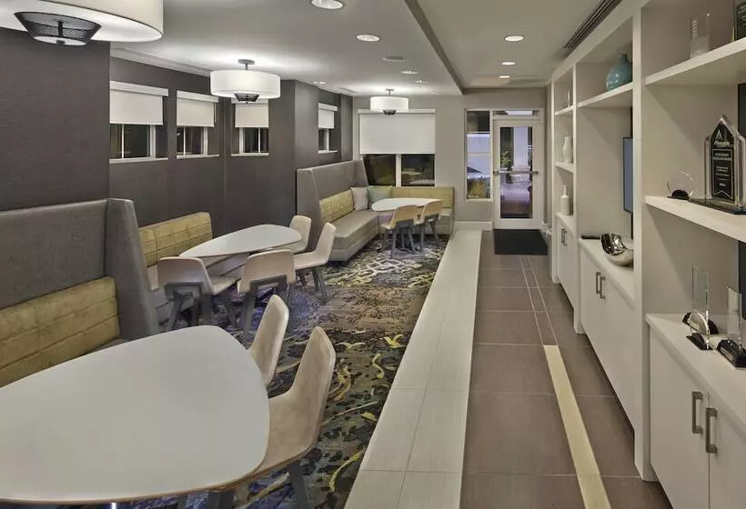 Отель Residence Inn Orlando Lake Mary