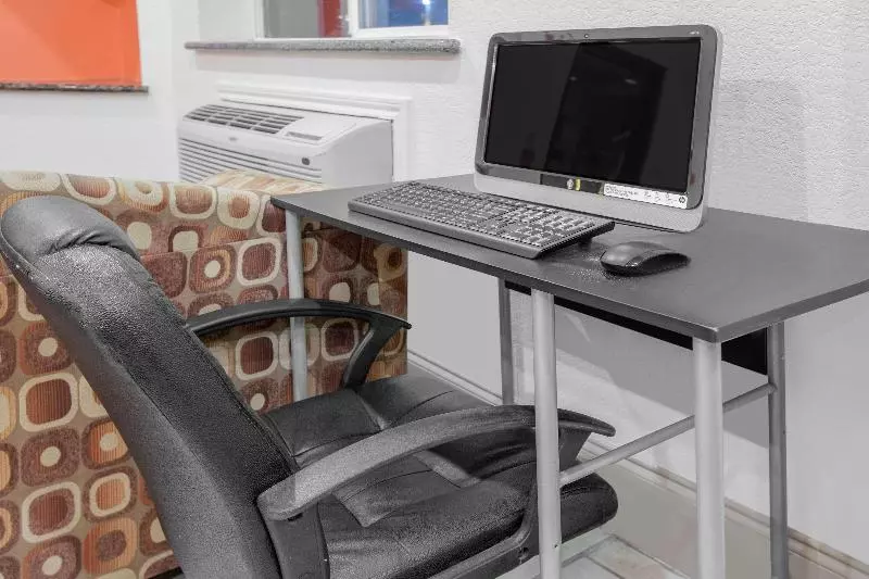 호텔 Super 8 By Wyndham Idabel