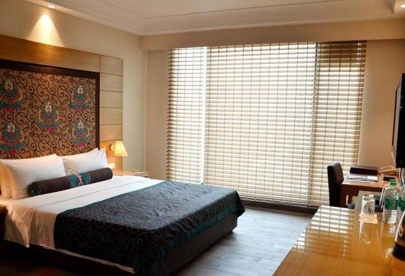 فندق The Lalit Jaipur