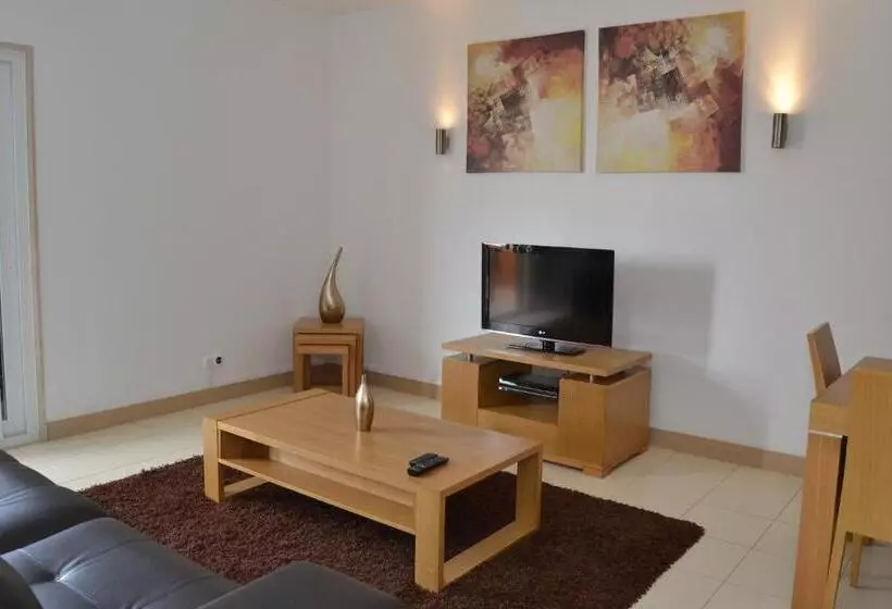 استراحتگاه Agua Hotels Sal Vila Verde