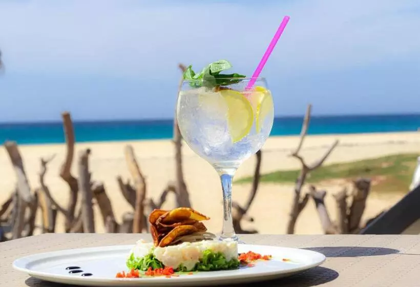 استراحتگاه Agua Hotels Sal Vila Verde