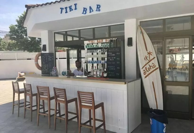 Apartaments La Perla Negra