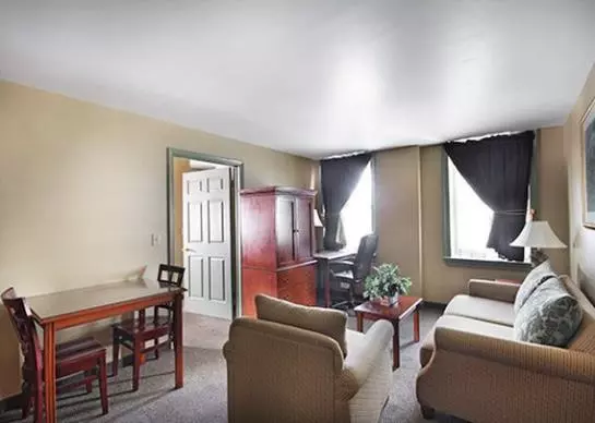 Governor Dinwiddie Hotel Old Towne, An Ascend Collection Hotel