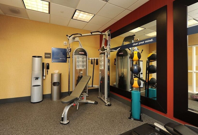 Hampton Inn Suites Scottsboro