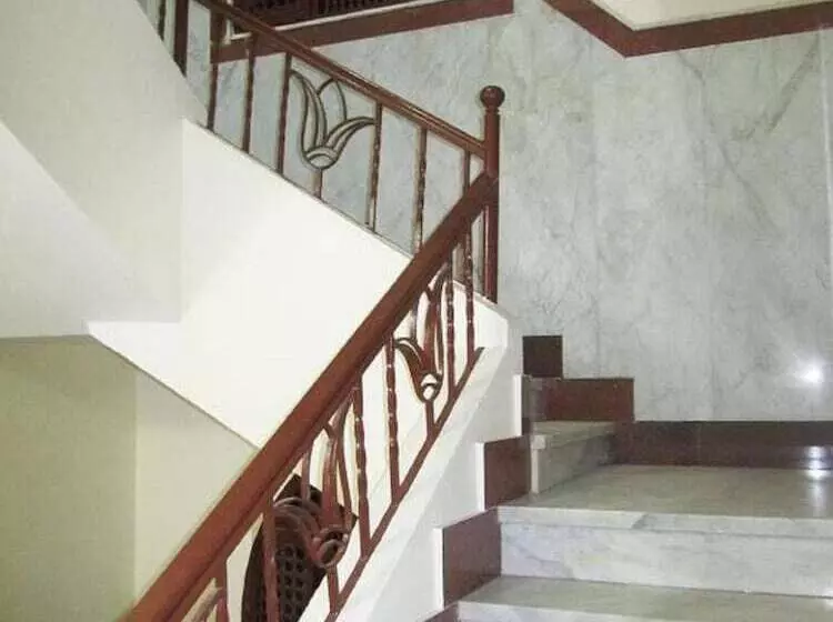 هتل Arabian Nights Hostel