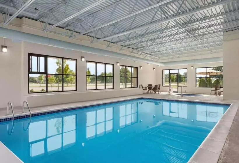 酒店 Baymont By Wyndham Mt. Pleasant