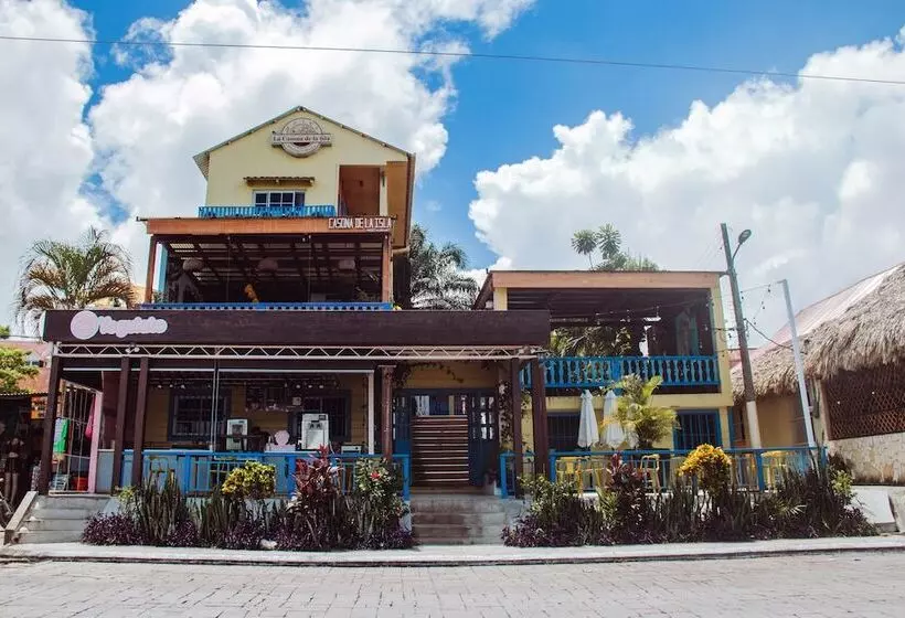 هتل Casona De La Isla