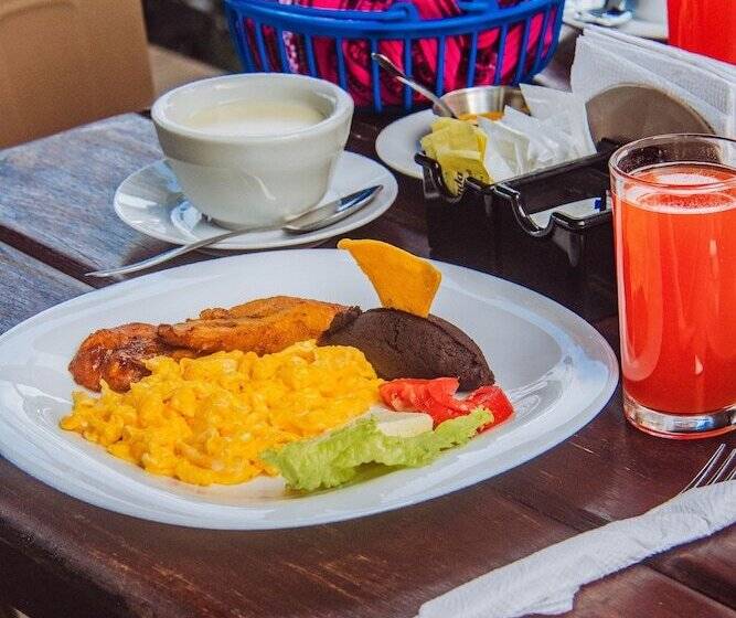 هتل Casona De La Isla