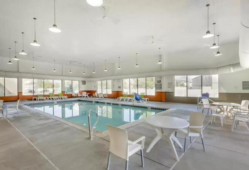 호텔 Comfort Suites Ogden Conference Center