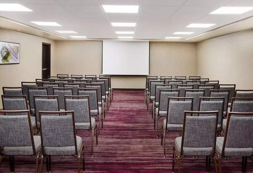 호텔 Courtyard By Marriott Palmdale