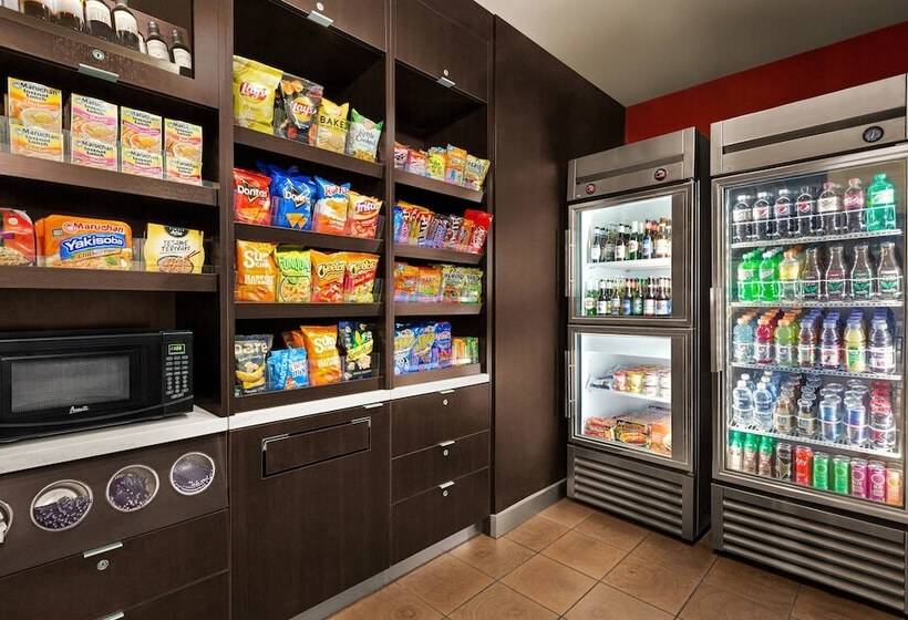 فندق Courtyard By Marriott Palmdale