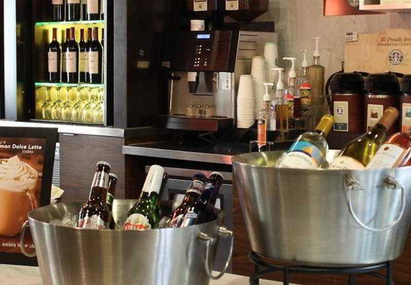 فندق Courtyard By Marriott Palmdale