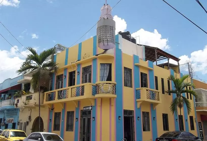 هتل Foreigners Club