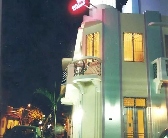 هتل Foreigners Club