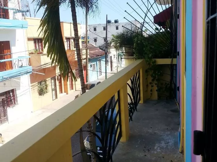 هتل Foreigners Club