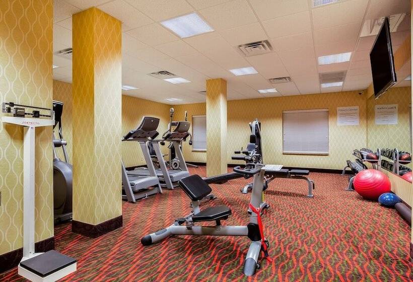 בית מלון כפרי Holiday Inn Express And Suites Missoula, An Ihg