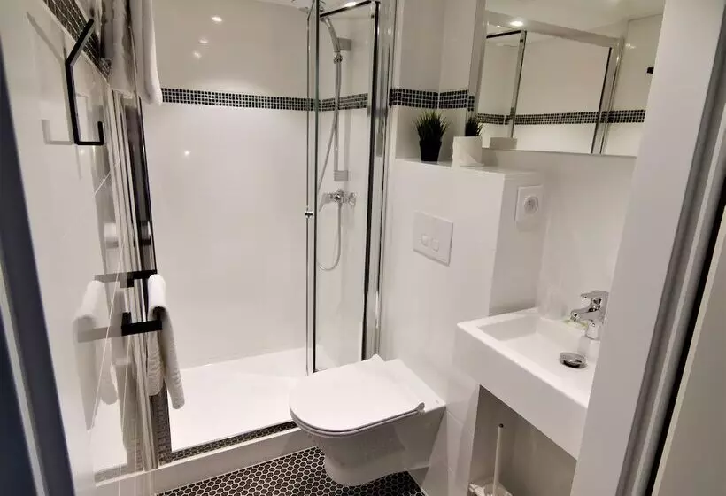 Hotelli Les Montagnards