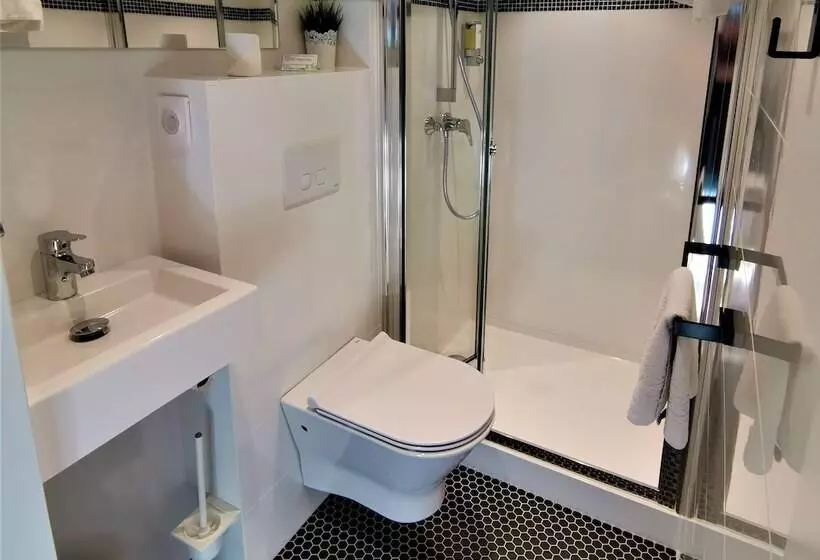 Hotelli Les Montagnards