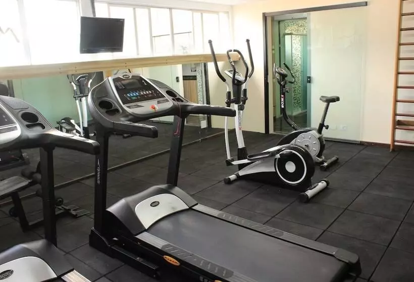 هتل Nacional Inn Curitiba Estação Shopping