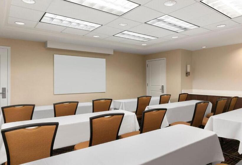 호텔 Residence Inn Neptune At Gateway Center