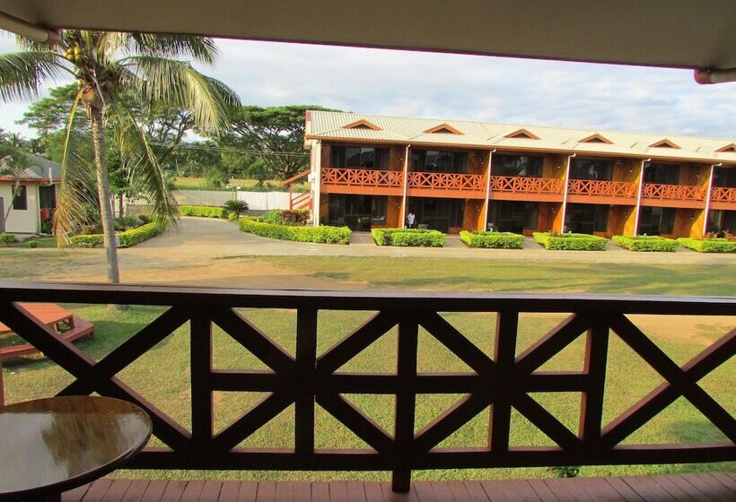 Szálloda Wailoaloa Beach Resort Fiji