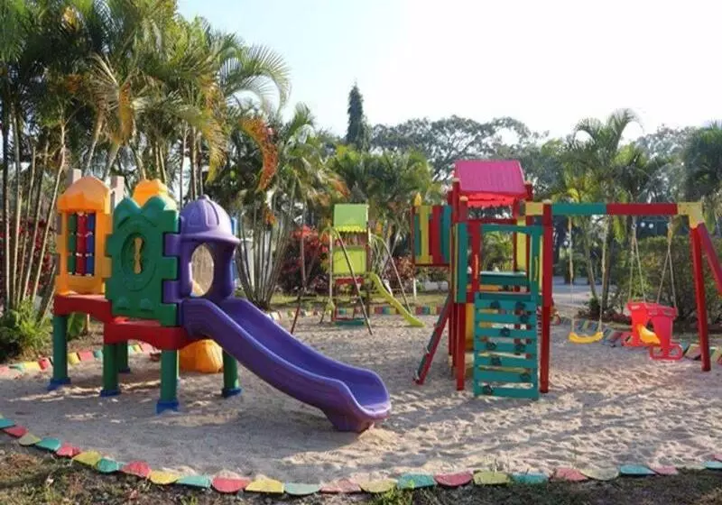 هتل Wailoaloa Beach Resort Fiji