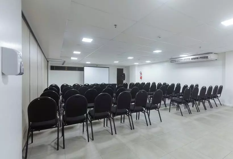 Ritz Suites Grand Hotel Boutique