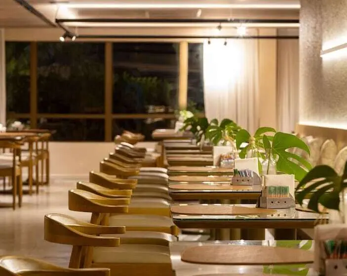 Ritz Suites Grand Hotel Boutique