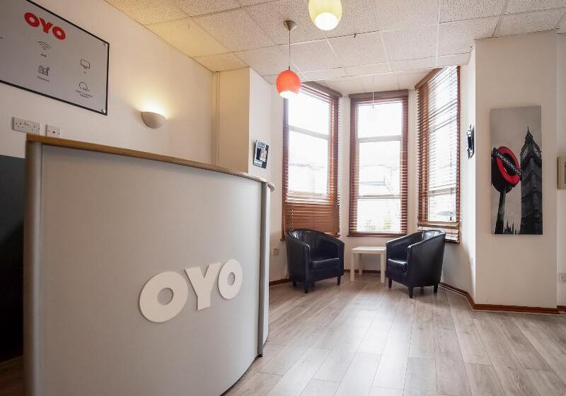 Arinza Hotel, London Ilford