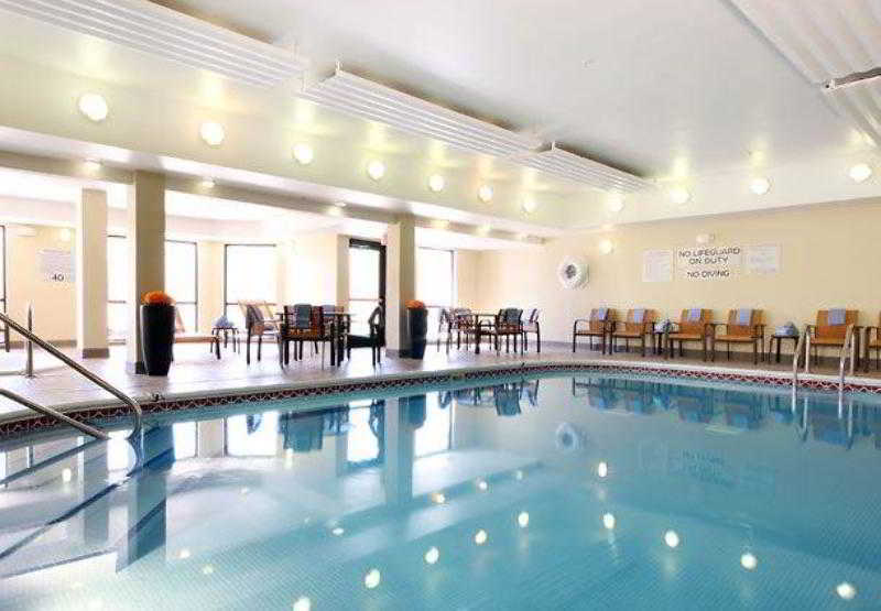 فندق Courtyard By Marriott Topeka