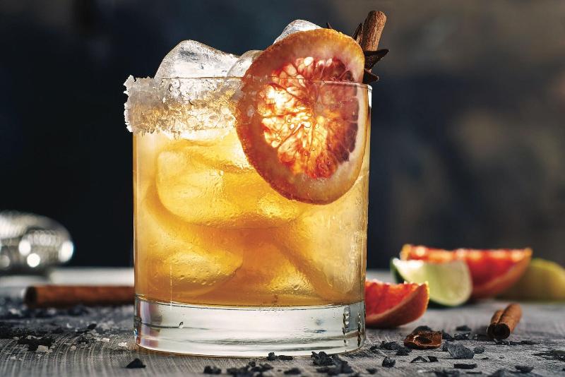 فندق Courtyard By Marriott Topeka