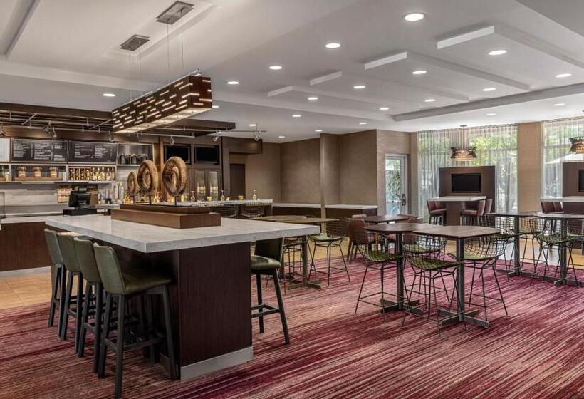 فندق Courtyard Ventura Simi Valley