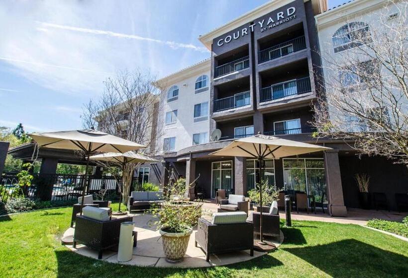فندق Courtyard Ventura Simi Valley
