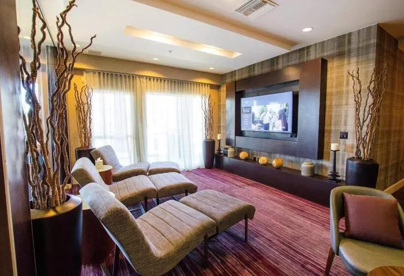 호텔 Courtyard Ventura Simi Valley