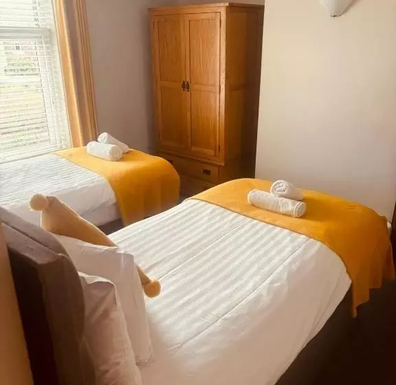 酒店 The Croppers Arms