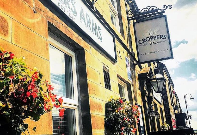 فندق The Croppers Arms