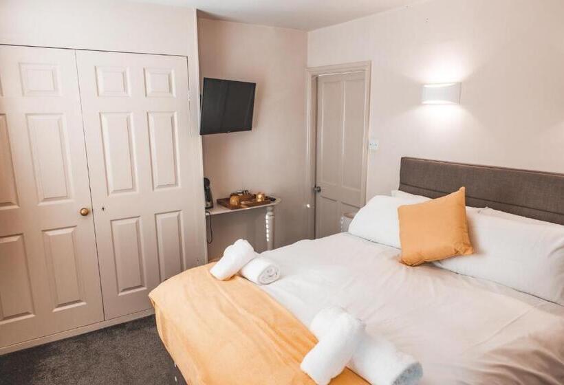 فندق The Croppers Arms