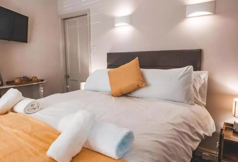 酒店 The Croppers Arms