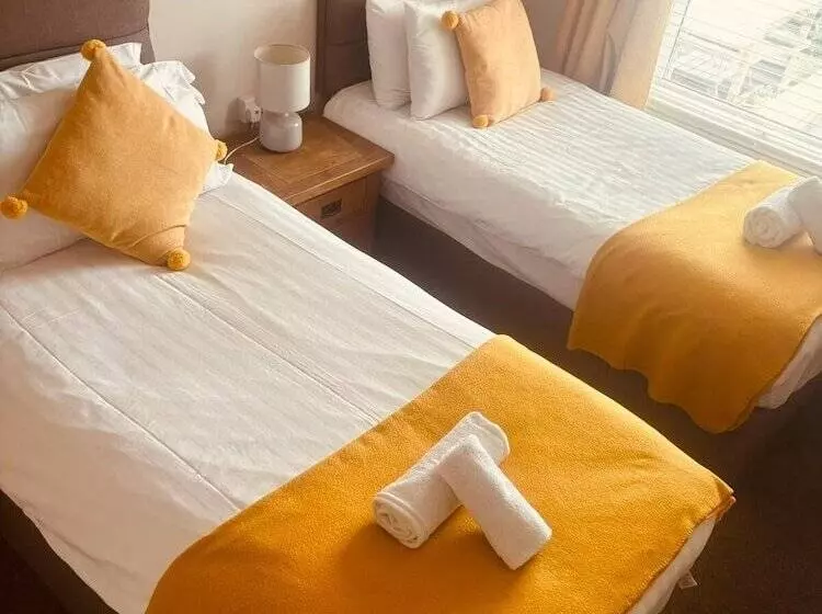 酒店 The Croppers Arms