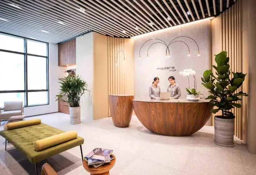 هتل Madera Hong Kong