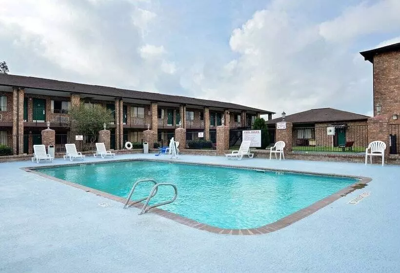 호텔 Super 8 By Wyndham Universal City