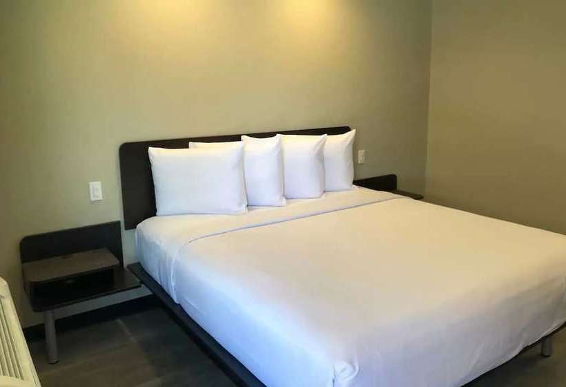 Отель San Ysidro