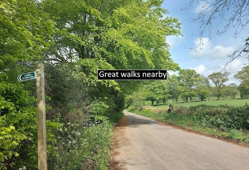 Bed and Breakfast Cosy Snug Room With Shower Ensuite Private Balcony With Countryside Views And A Real Open Fireplace