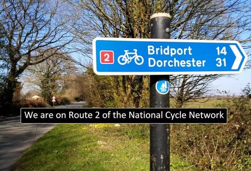 ベッドアンドブレックファースト Cosy Snug Room With Shower Ensuite Private Balcony With Countryside Views And A Real Open Fireplace