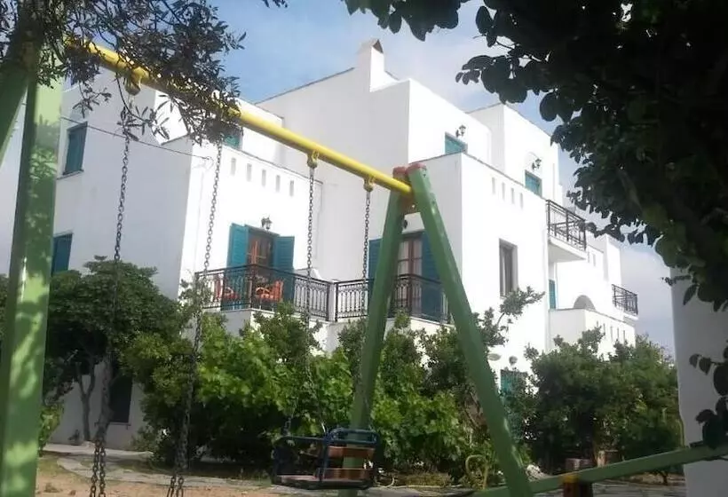 Sunlight Naxos Studio