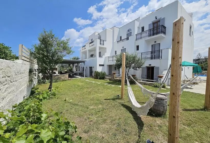 Sunlight Naxos Studio