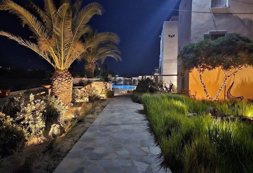 Sunlight Naxos Studio