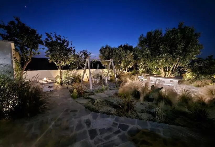 Sunlight Naxos Studio