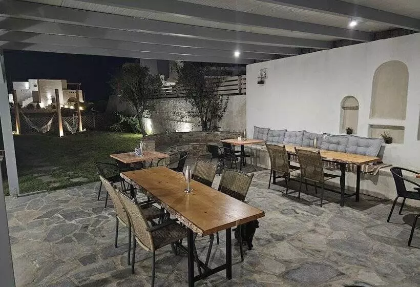 Sunlight Naxos Studio