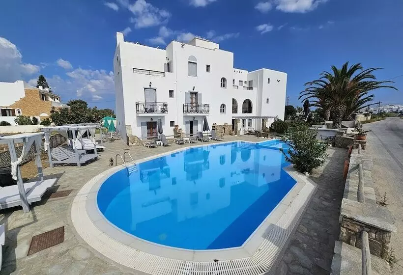 Sunlight Naxos Studio